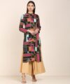 W Women Printed Frontslit Kurta(Multicolor)