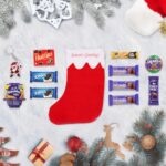 Cadbury assorted treats with Christmas stocking and key chain, 630.5 g