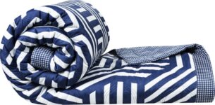 VAS COLLECTIONS Floral Double Comforter for  Heavy Winter(Cotton, Blue White)