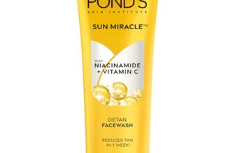 Pond’s Detan Face Wash for Tan Removal in Just 7 Days | Contains Vitamin C and Niacinamide | Facewash for All Skin Types, 100gm