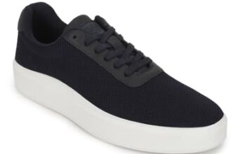 Levi’s Mens Street Navy Casual Sneakers – 7 UK (87970-0146)
