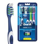 Oral-B Crisscross Deep Clean Soft Bristle Manual Toothbrush For Adults, Multicolour Toothbrush Set, Oral B Dentist Recommended Brand (Pack of 4)