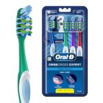 Oral-B Criss Cross Gum Care Soft Toothbrush For Adults, Soft Bristles, Healthier Gums, Multicolour Tooth Brush Set, Oral B Dentist Recommended Brand (Family Pack of 4)