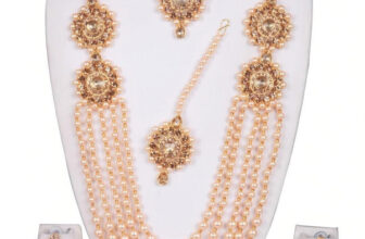 JaiShree Jewels Wood Gold-plated Gold Jewellery Set(Pack of 1)
