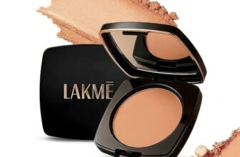 Lakme Forever Matte Compact, Smooth Finish, Lightweight Compact Powder That Lasts for 12 HrsFor A Natural Even Toned Look, Natural Cinnamon, 9g