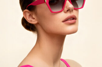 Police Over-sized Sunglasses(For Women, Grey)