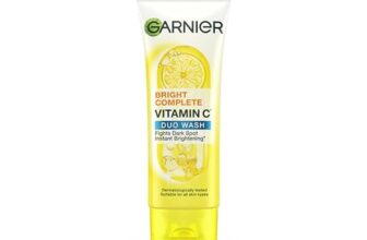 Garnier Bright Complete BRIGHTENING DUO ACTION Face Wash, 100g